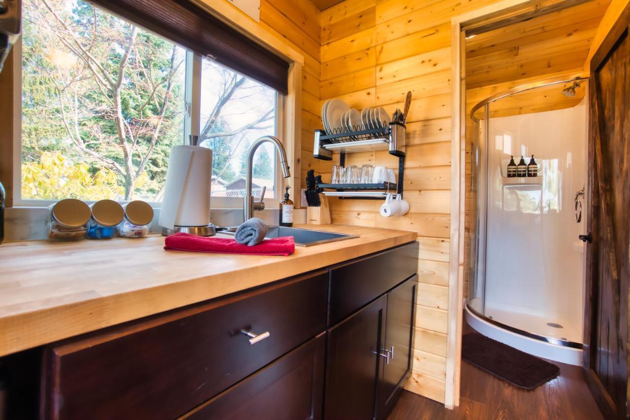 The Base Camp Villa Spokane Exterior photo