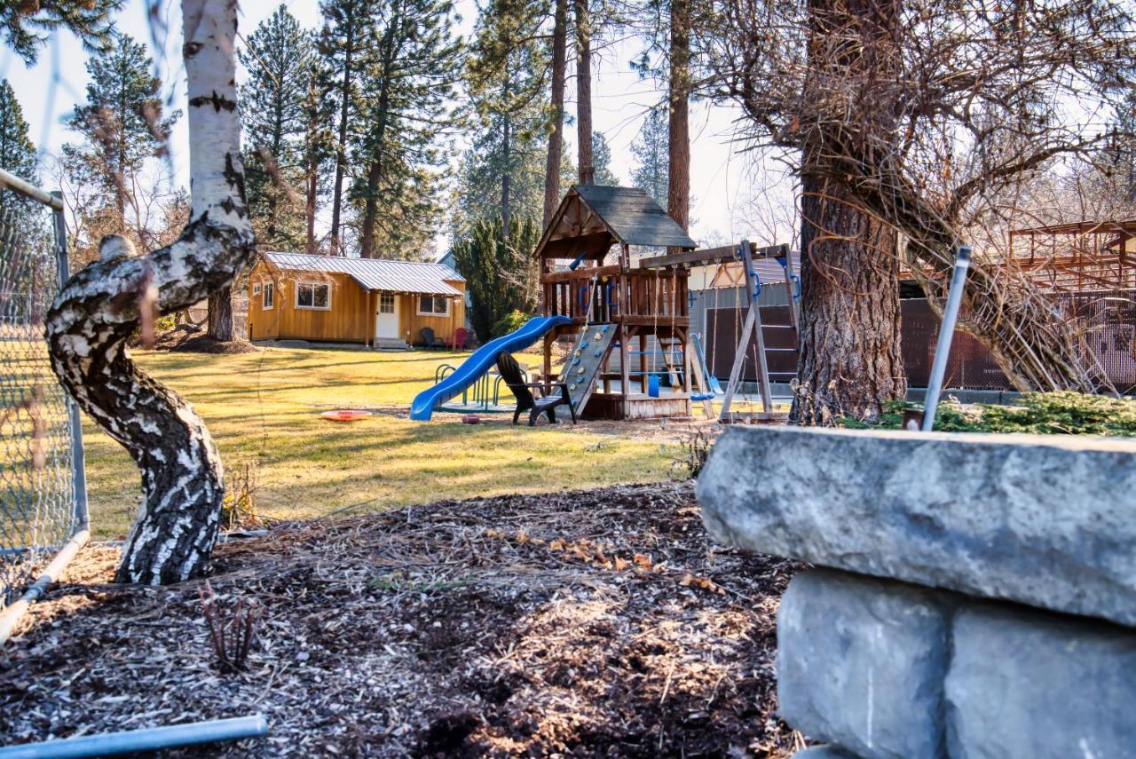 The Base Camp Villa Spokane Exterior photo